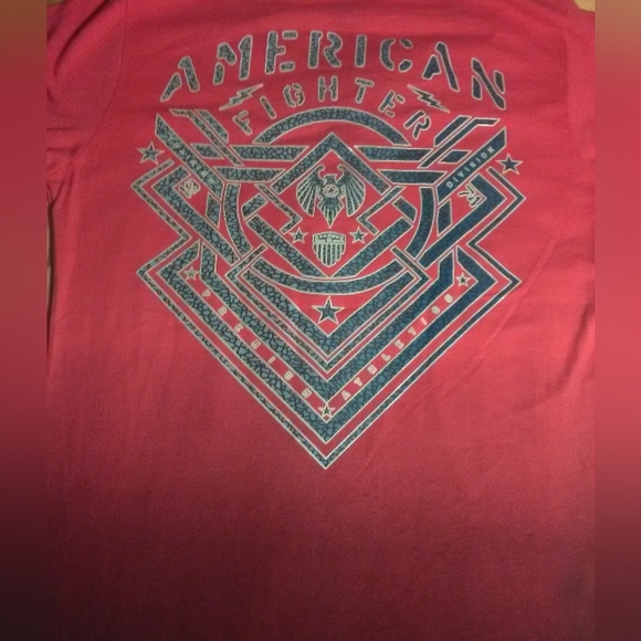 BNWT LADIES SHIRT SZ. SM PINK OMBRE GRAPHICS LACE V NECK BY AMERICAN FIGHTERS - Picture 4 of 8